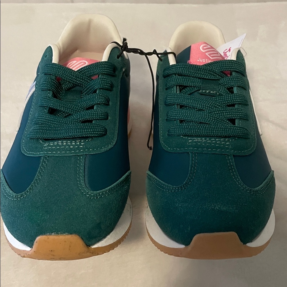 NEW Justice Green Sneakers with Silver Star - Picture 10 of 16